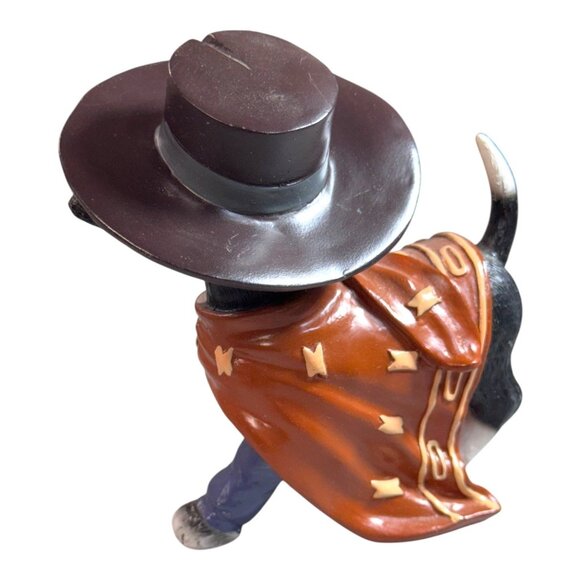 Hamilton Collection Spurs ‘N Furs Chihuahua Cowboys A Paw-fect Hero Cape Hat - Picture 7 of 9